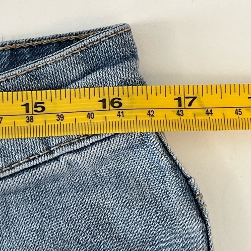 Buffalo Jeans Light Wash Denim Women's 32 Size 10 Low Rise Y2K - Picture 9 of 10